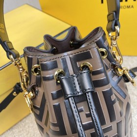 Название： FENDI Mon Tresor сумка-бакет Качество： оригинал Модель：