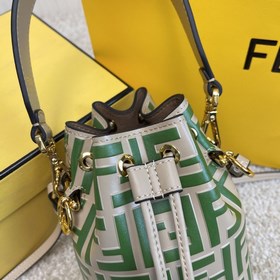 Название： FENDI Mon Tresor сумка-бакет Качество： оригинал Модель：