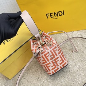 Название： FENDI Mon Tresor сумка-бакет Качество： оригинал Модель：