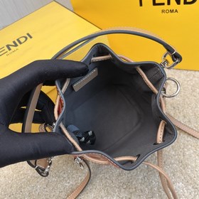 Название： FENDI Mon Tresor сумка-бакет Качество： оригинал Модель：