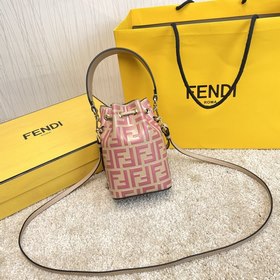 Название： FENDI Mon Tresor сумка-бакет Качество： оригинал Модель：
