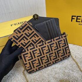 Название： Кожаный бумажник Fendi из трех предметов Качество： ориг