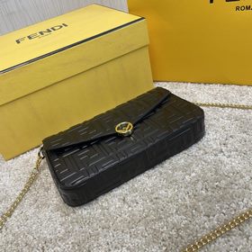 Название： Кожаный бумажник Fendi из трех предметов Качество： ориг