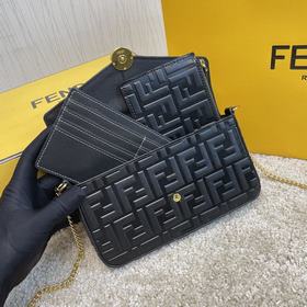 Название： Кожаный бумажник Fendi из трех предметов Качество： ориг