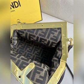 Сверкающие блестки Маленькая сумка Fendi First, ткань, полностью 