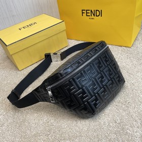 Название： Поясная сумка Fendi Качество： оригинал Модель： 8882 Цве