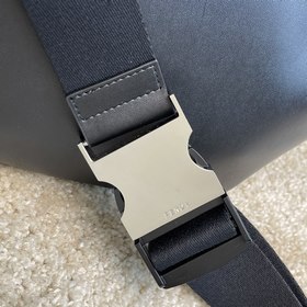 Название： Поясная сумка Fendi Качество： оригинал Модель： 8882 Цве
