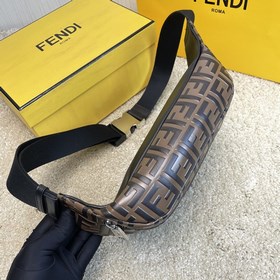 Название： Поясная сумка Fendi Качество： оригинал Модель： 8882 Цве