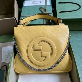 Маленькая сумка-тоут из серии Gucci Blondie в оригинальной зелено