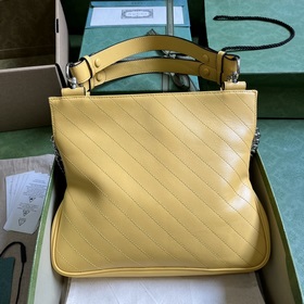 Маленькая сумка-тоут из серии Gucci Blondie в оригинальной зелено