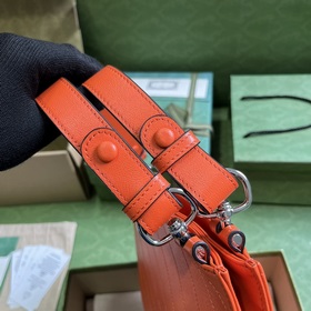 Сумка Gucci Blondie из серии Blondie в оригинальной зеленой короб