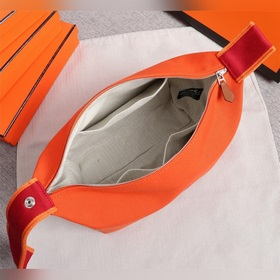 Hermes (высший класс) 2024 Новая косметичка Trousse Bride-A-Brace