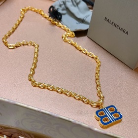 Оригинальный товар, новая модель. Ожерелье Balenciaga. Новая моде
