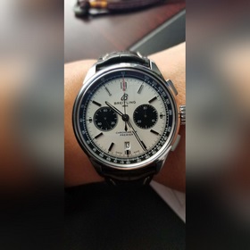 Новинка J5 BL Новый хронограф Breitling B01 серии Premier имеет о