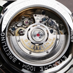Новинка J5 BL Новый хронограф Breitling B01 серии Premier имеет о