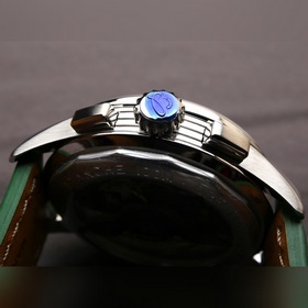 Новинка J5 BL Новый хронограф Breitling B01 серии Premier имеет о