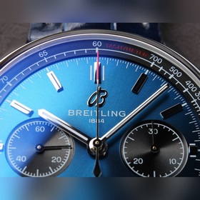 Новинка J5 BL Новый хронограф Breitling B01 серии Premier имеет о