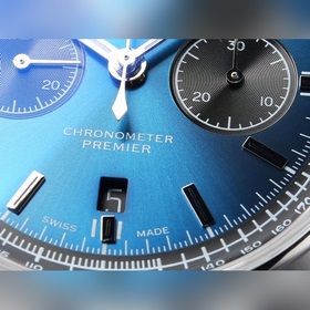 Новинка J5 BL Новый хронограф Breitling B01 серии Premier имеет о