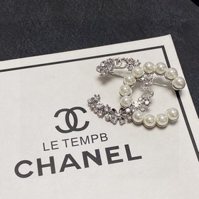 Chanel  CHANEL Маленький Chanel Одновременное появление в магази