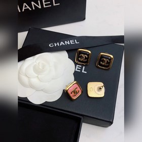 Chanel  [Новинка Chanel] Серьги-гвоздики с жемчужинами Chanel Но