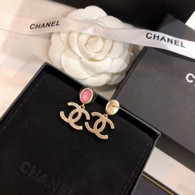 Chanel CHANEL Шанель 2024 новинка серьги-гвоздики из латуни, оче