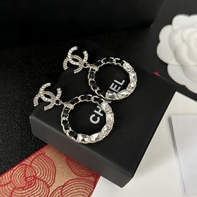 Chanel подержанные серьги с двойным логотипом. Оригинальная копия