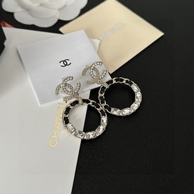 Chanel подержанные серьги с двойным логотипом. Оригинальная копия