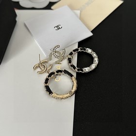 Chanel подержанные серьги с двойным логотипом. Оригинальная копия