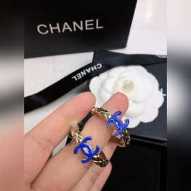 Chanel Новые серьги-крючки Chanel [Высококачественная версия] Вы