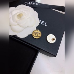 Chanel   Новые серьги Chanel Оригинальные материалы, синхрониз