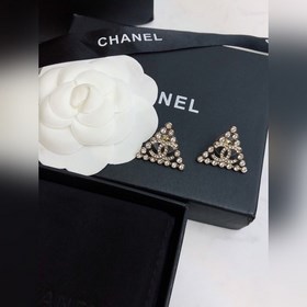 Chanel  Новейшие серьги-гвоздики [Chanel] Популярная модель, л