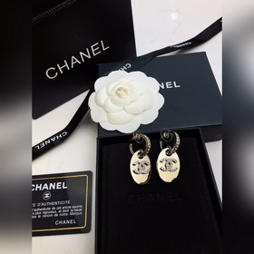 Chanel Классические серьги-гвоздики с цирконием Индивидуальные