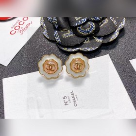 Chanel подлинные серьги с двойным логотипом. Оригинальный дизайн