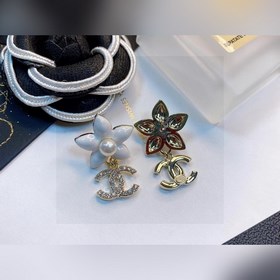 Chanel подлинные серьги с двойным логотипом. Оригинальный дизайн