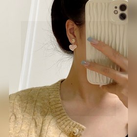 CHANEl, последние новинкиз бутика, синхронно поступили в продажу.