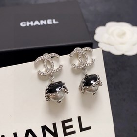 Chanel Новые серьги Chanel с бриллиантами, 24 модели, в стиле Ch