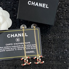 Код E249 0648915 Новые серьги Chanel в наличии Оригинальные издел