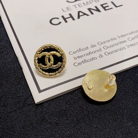 Chanel двойные C черные серьги. Эти серьги можно носить с любой о