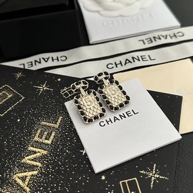 Chanel подлинные серьги с двойным логотипом. Оригинальный дизайн