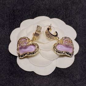Chanel двойные C-образные серьги с бриллиантами розовым кварцем. 