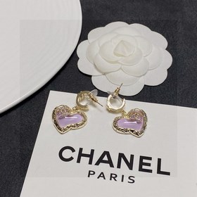 Chanel двойные C-образные серьги с бриллиантами розовым кварцем. 