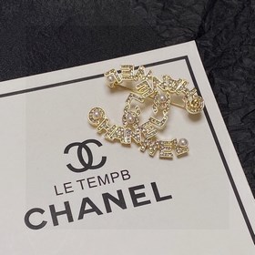 Chanel  CHANEL Маленький Chanel Новая коллекция в магазинах. Бро