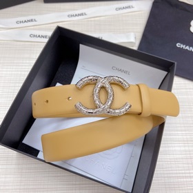 Новая модель на официальном сайте Chanel. Двусторонняя кожа телен