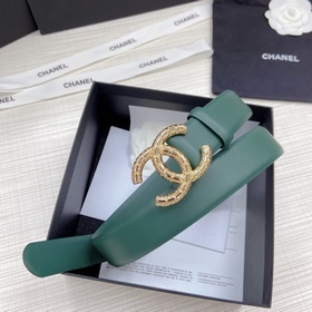 Новая модель на официальном сайте Chanel. Двусторонняя кожа телен