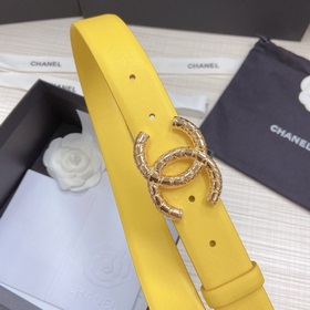 Новая модель на официальном сайте Chanel. Двусторонняя кожа телен