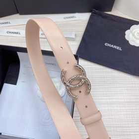 Новая модель на официальном сайте Chanel. Двусторонняя кожа телен