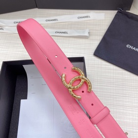 Новая модель на официальном сайте Chanel. Двусторонняя кожа телен