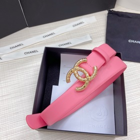 Новая модель на официальном сайте Chanel. Двусторонняя кожа телен