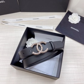 Новая модель на официальном сайте Chanel. Двусторонняя кожа телен
