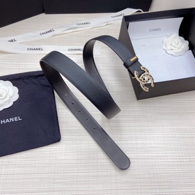 Новая модель на официальном сайте Chanel. Двусторонняя кожа перво